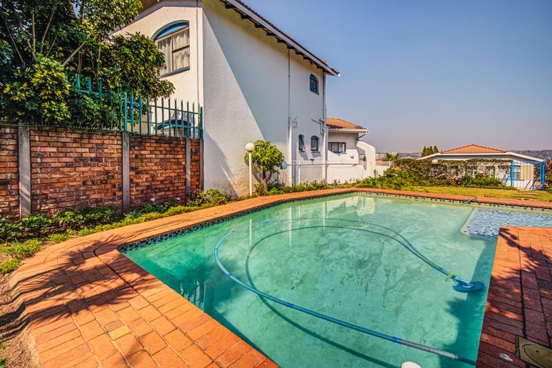 3 Bedroom Property for Sale in Bruma Gauteng