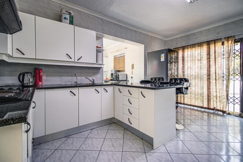3 Bedroom Property for Sale in Bruma Gauteng