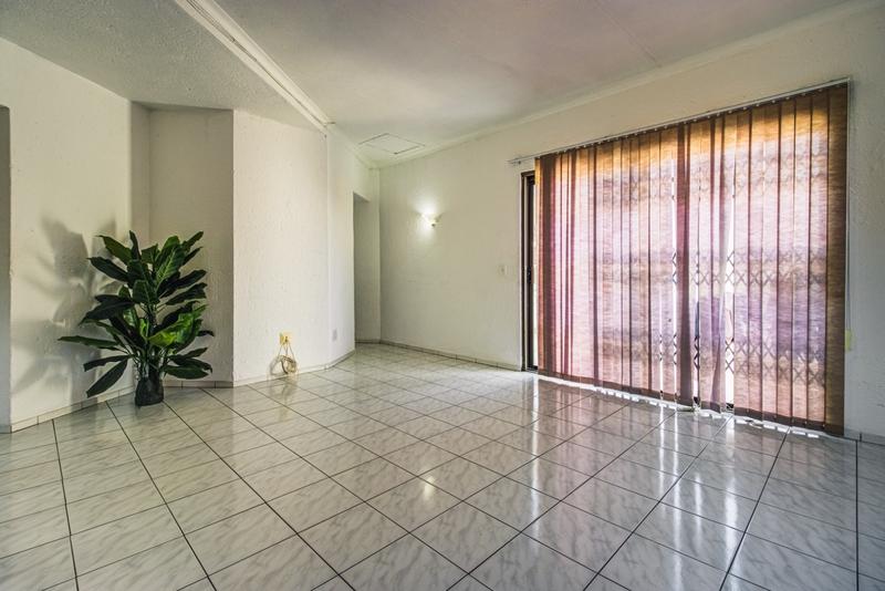 3 Bedroom Property for Sale in Bruma Gauteng