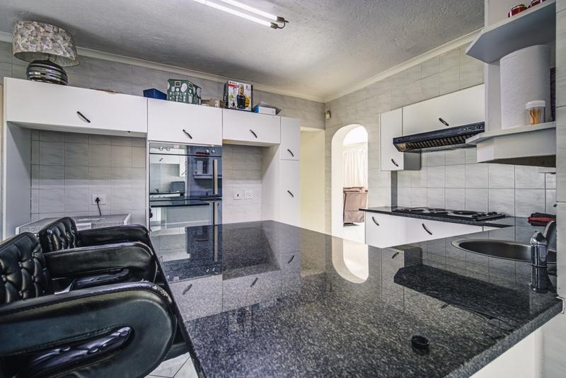 3 Bedroom Property for Sale in Bruma Gauteng