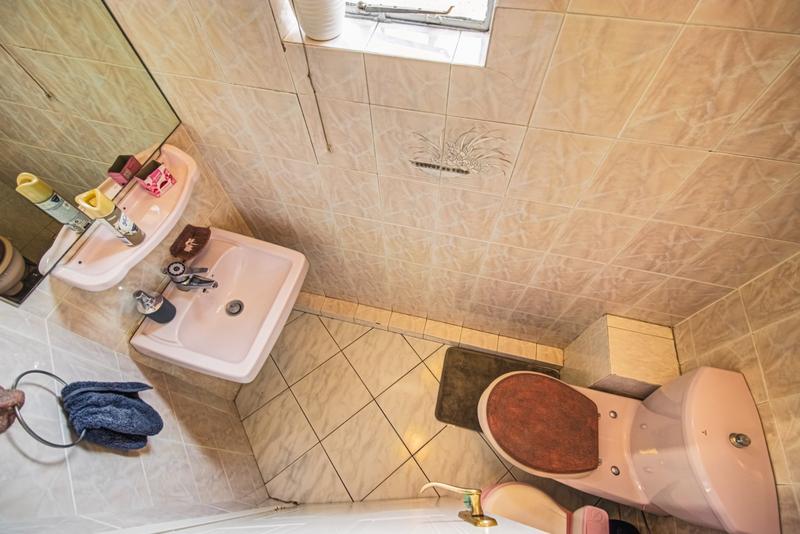 3 Bedroom Property for Sale in Bruma Gauteng