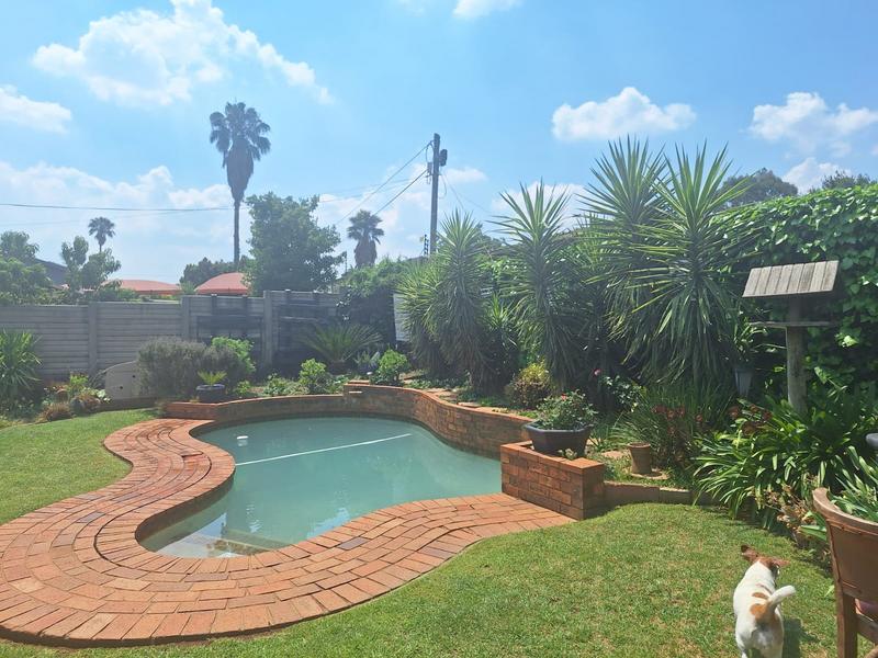 2 Bedroom Property for Sale in Huntingdon Gauteng