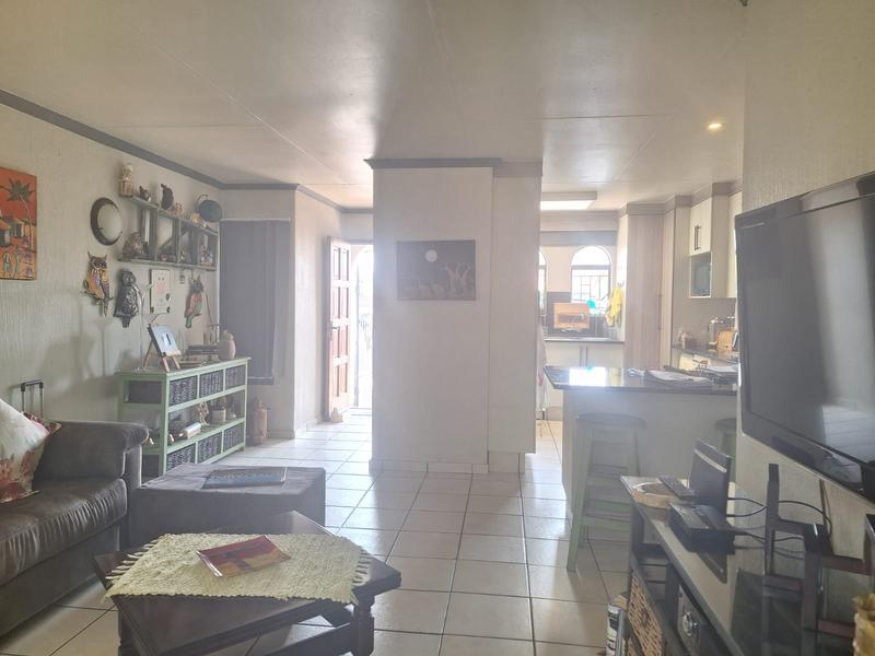 2 Bedroom Property for Sale in Huntingdon Gauteng