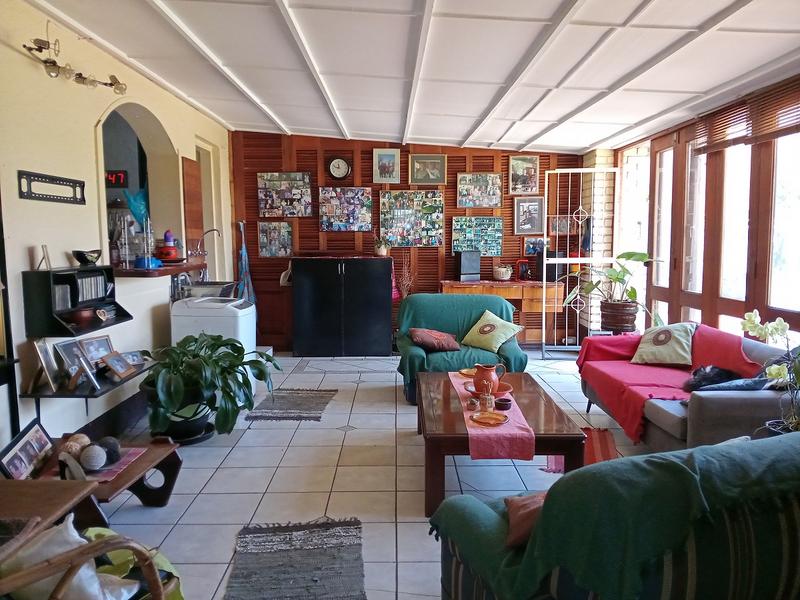 5 Bedroom Property for Sale in Flora Gardens Gauteng