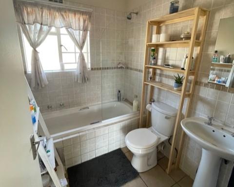 To Let 2 Bedroom Property for Rent in Brentwood Park Gauteng