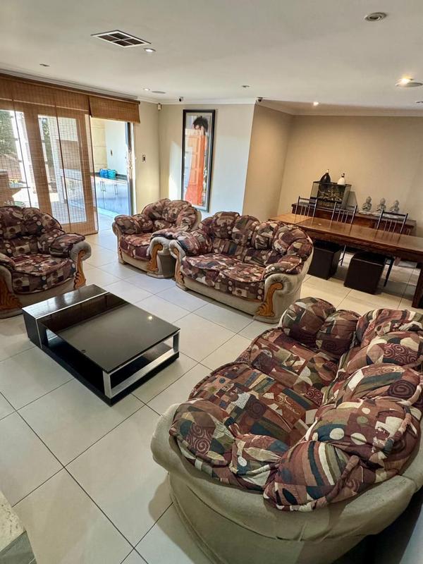 4 Bedroom Property for Sale in Glenvista Gauteng