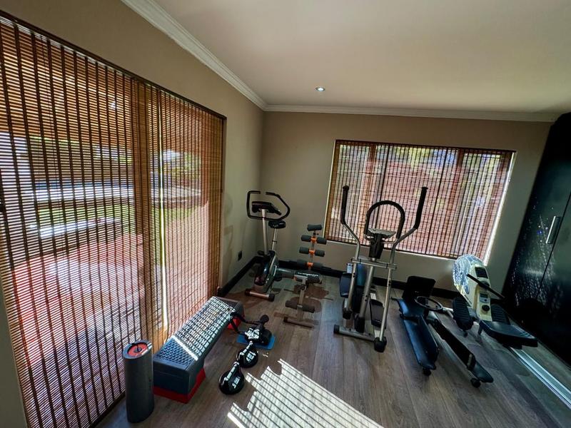 4 Bedroom Property for Sale in Glenvista Gauteng