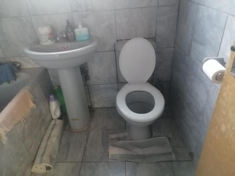 2 Bedroom Property for Sale in Mamelodi Gauteng