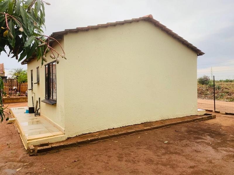 2 Bedroom Property for Sale in Soshanguve South Gauteng