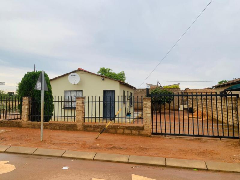 2 Bedroom Property for Sale in Soshanguve South Gauteng