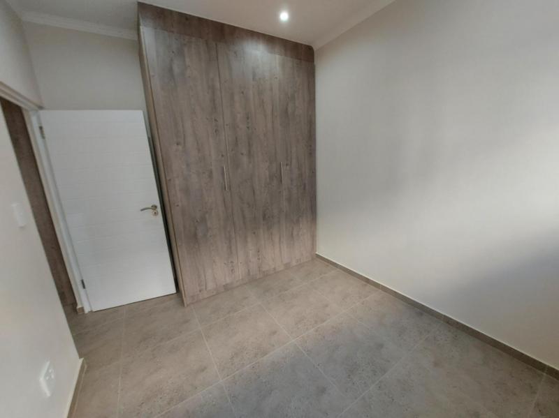 To Let 2 Bedroom Property for Rent in Raslouw Gauteng
