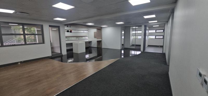 To Let commercial Property for Rent in Midridge Park Gauteng