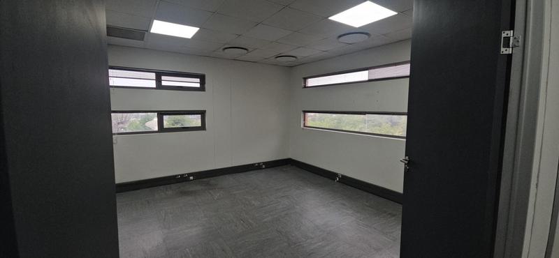To Let commercial Property for Rent in Midridge Park Gauteng