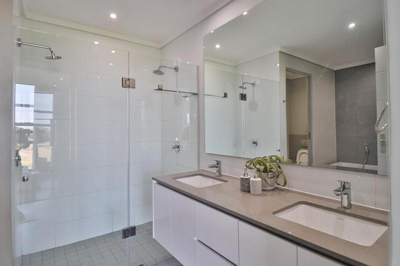 To Let 2 Bedroom Property for Rent in Ascend to Midstream Gauteng