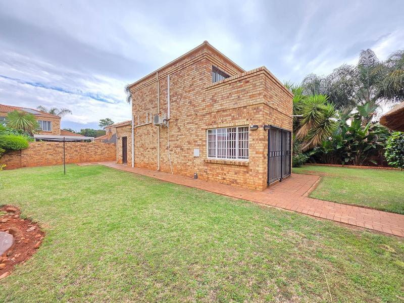 To Let 3 Bedroom Property for Rent in Honeyhills Gauteng