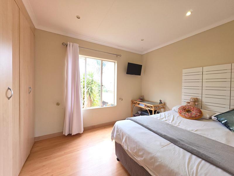 To Let 3 Bedroom Property for Rent in Honeyhills Gauteng