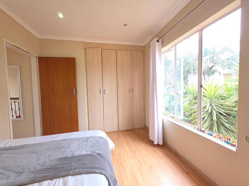 To Let 3 Bedroom Property for Rent in Honeyhills Gauteng