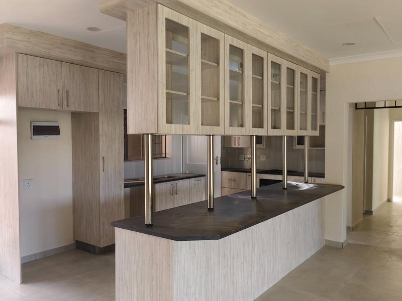 4 Bedroom Property for Sale in Sinoville Gauteng