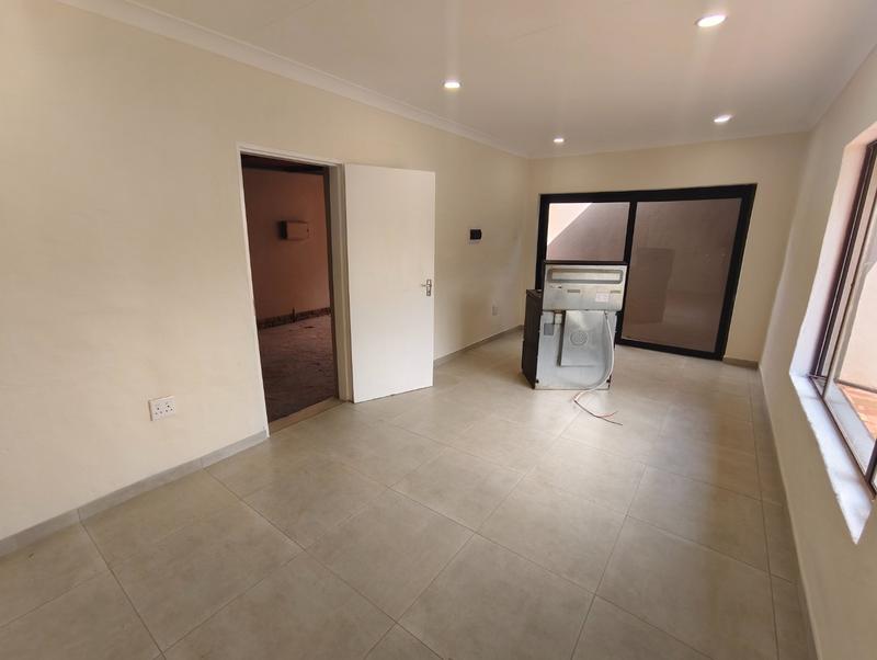 4 Bedroom Property for Sale in Sinoville Gauteng