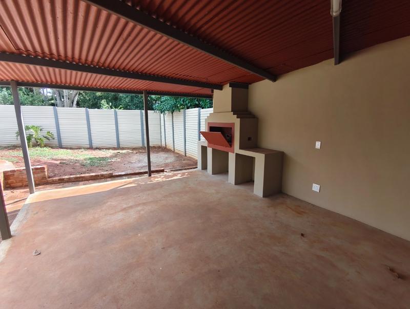 4 Bedroom Property for Sale in Sinoville Gauteng