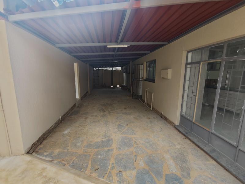4 Bedroom Property for Sale in Sinoville Gauteng