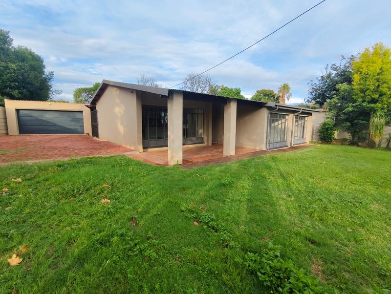 4 Bedroom Property for Sale in Sinoville Gauteng
