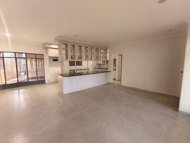 4 Bedroom Property for Sale in Sinoville Gauteng