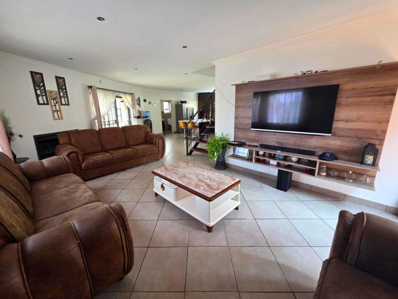 4 Bedroom Property for Sale in Terenure Gauteng