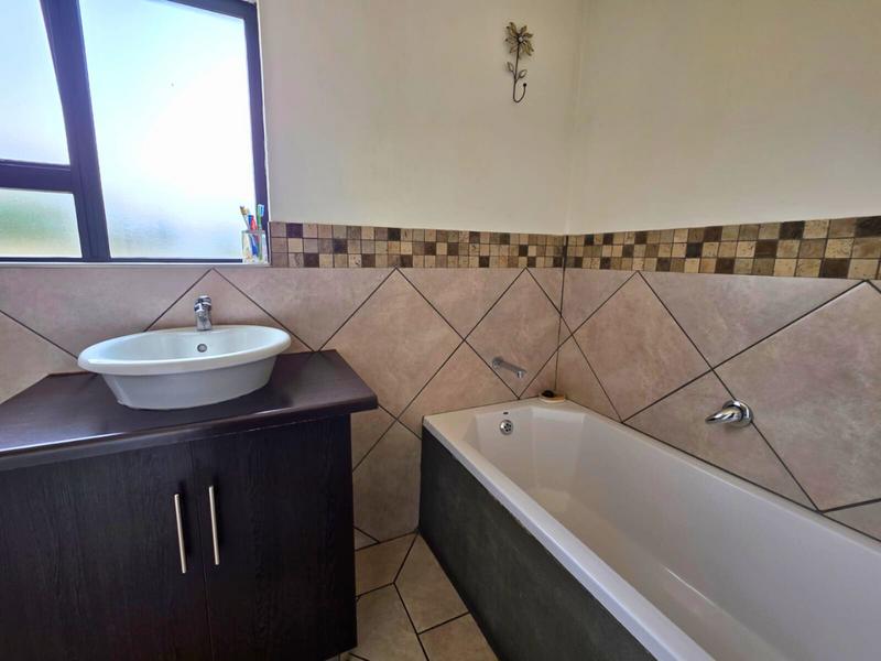 4 Bedroom Property for Sale in Terenure Gauteng