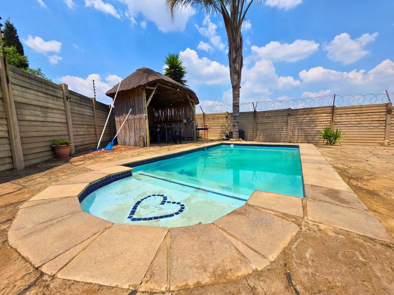 4 Bedroom Property for Sale in Terenure Gauteng