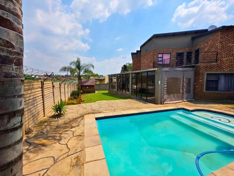 4 Bedroom Property for Sale in Terenure Gauteng