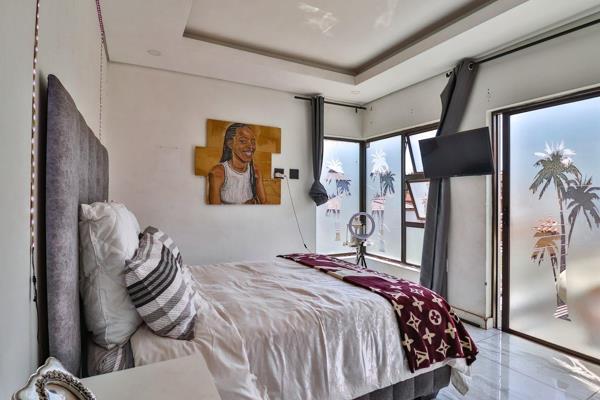 5 Bedroom Property for Sale in Helderwyk Gauteng