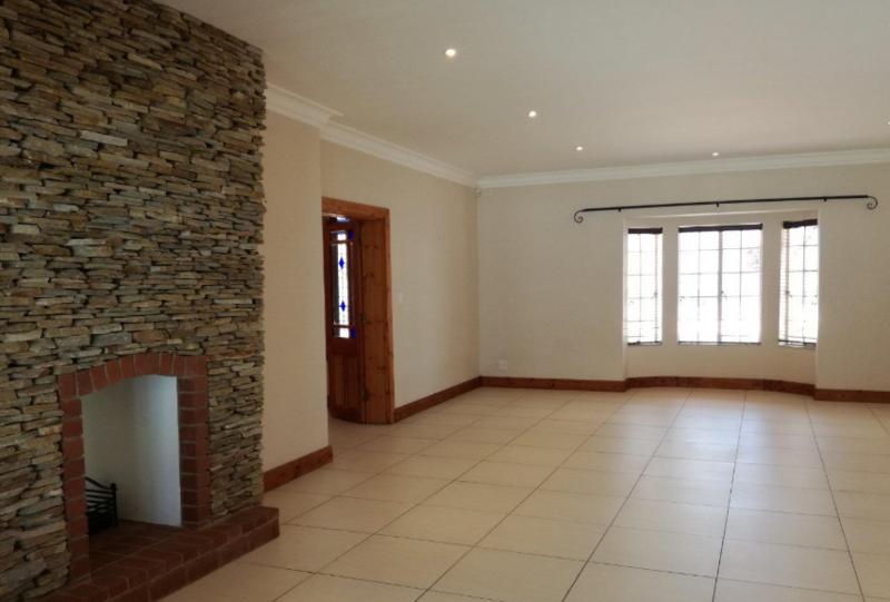 To Let 5 Bedroom Property for Rent in Waterkloof Ridge Gauteng