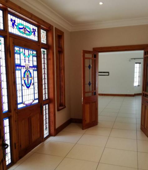 To Let 5 Bedroom Property for Rent in Waterkloof Ridge Gauteng