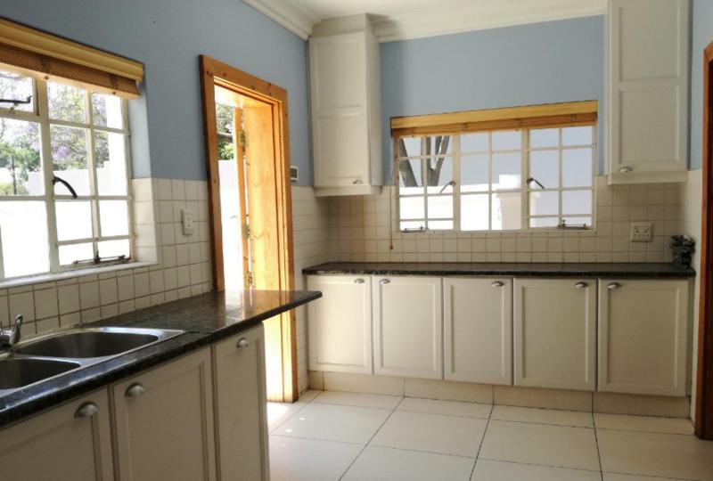 To Let 5 Bedroom Property for Rent in Waterkloof Ridge Gauteng