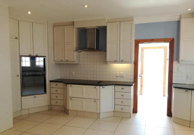 To Let 5 Bedroom Property for Rent in Waterkloof Ridge Gauteng