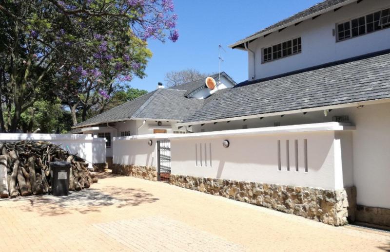 To Let 5 Bedroom Property for Rent in Waterkloof Ridge Gauteng