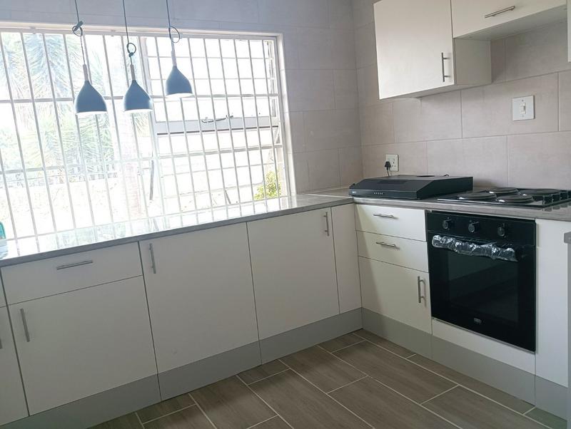 To Let 4 Bedroom Property for Rent in Kenmare Gauteng