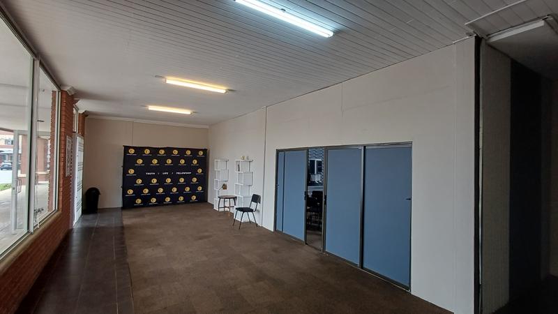 To Let commercial Property for Rent in Hennopspark Gauteng