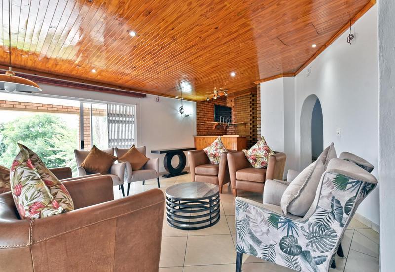 5 Bedroom Property for Sale in Glenvista Gauteng