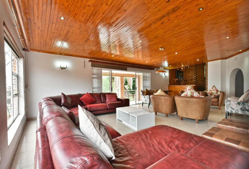 5 Bedroom Property for Sale in Glenvista Gauteng
