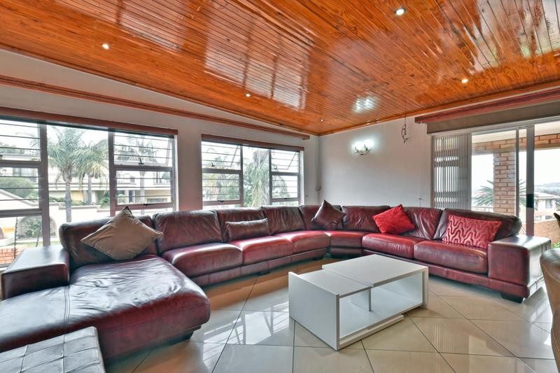 5 Bedroom Property for Sale in Glenvista Gauteng