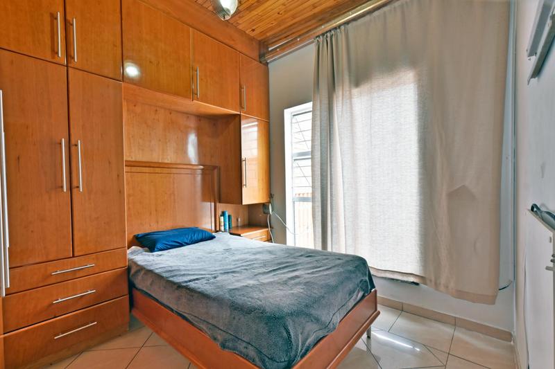 5 Bedroom Property for Sale in Glenvista Gauteng