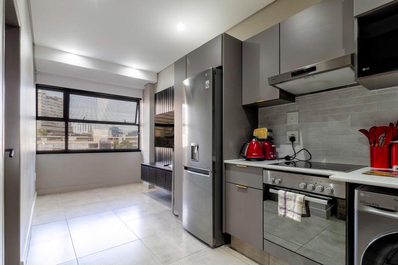 1 Bedroom Property for Sale in Sandton Central Gauteng