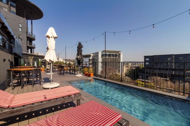 1 Bedroom Property for Sale in Sandton Central Gauteng