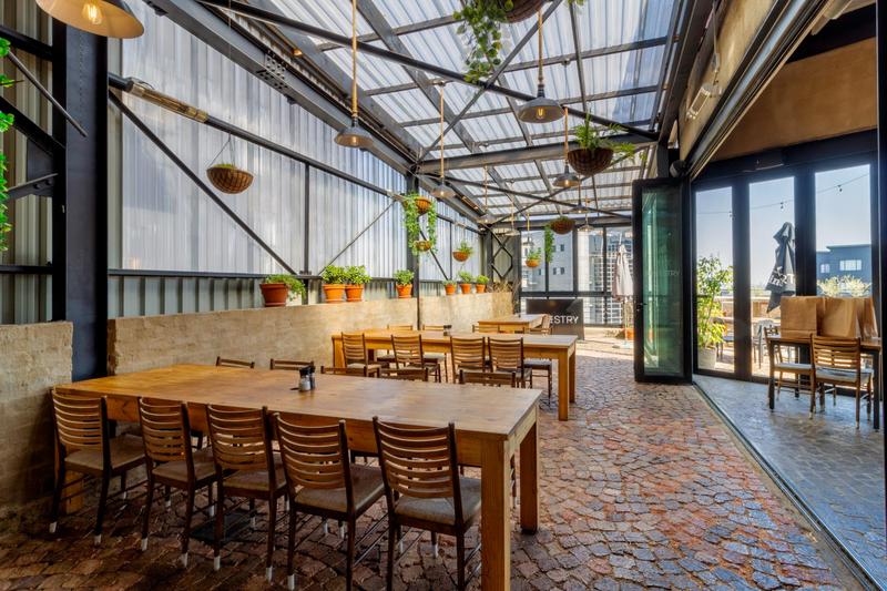 1 Bedroom Property for Sale in Sandton Central Gauteng