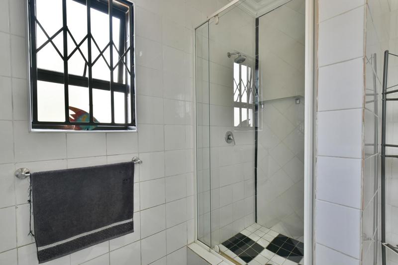 4 Bedroom Property for Sale in General Albertspark Gauteng