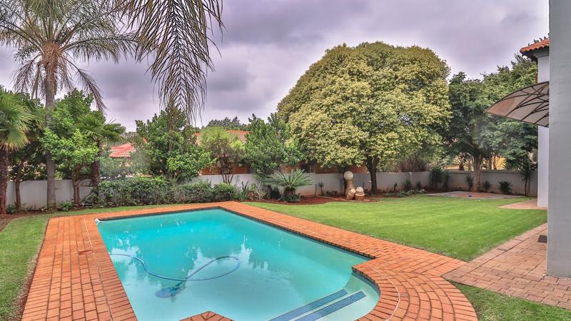 5 Bedroom Property for Sale in Midstream Estate Gauteng