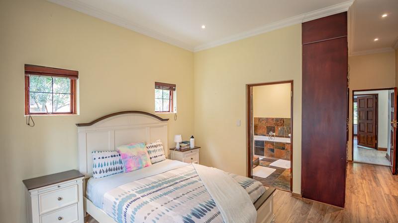 5 Bedroom Property for Sale in Midstream Estate Gauteng