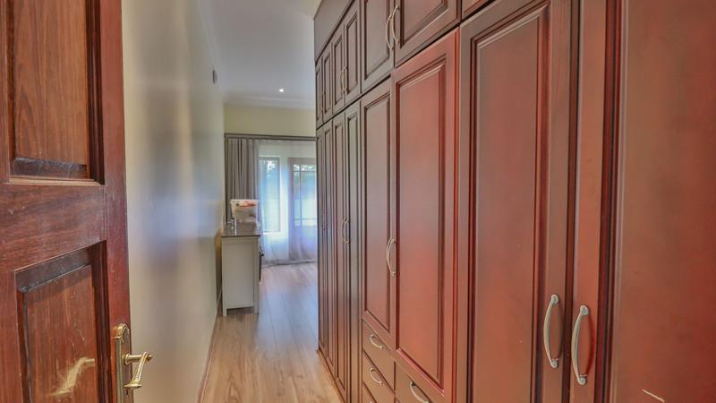 5 Bedroom Property for Sale in Midstream Estate Gauteng